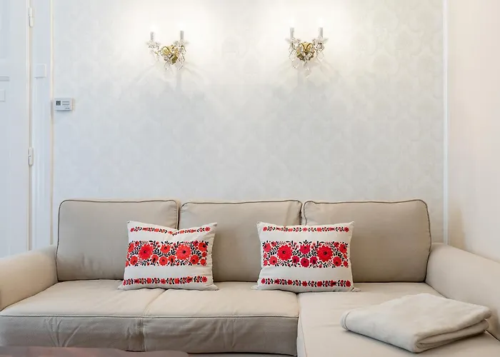 Appartement Luxury & Antique Charm *